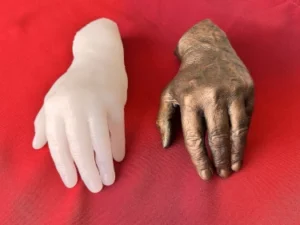 siliconen hand loveley hands bodycasting